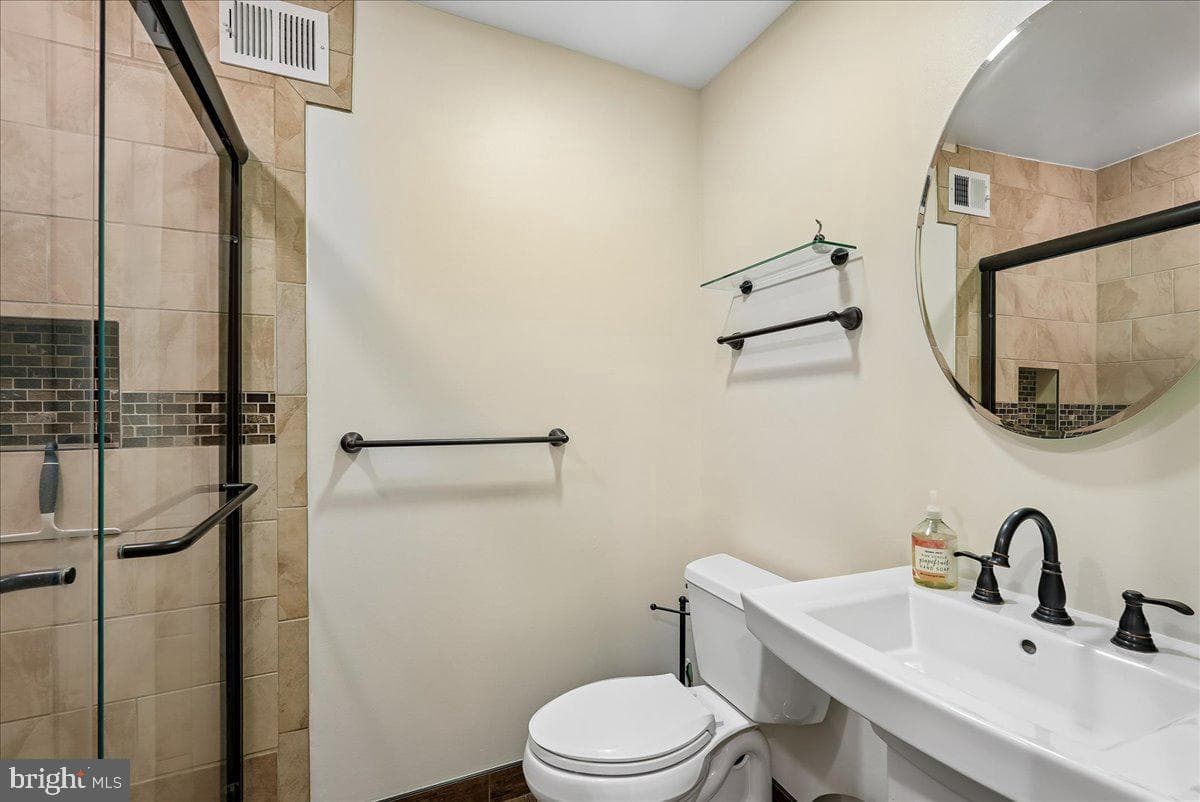 2087 Hopewood Drive photo 27