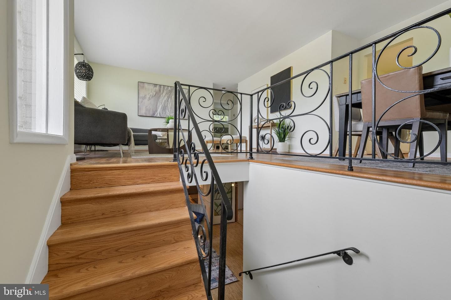 4957 Regina Drive photo 17
