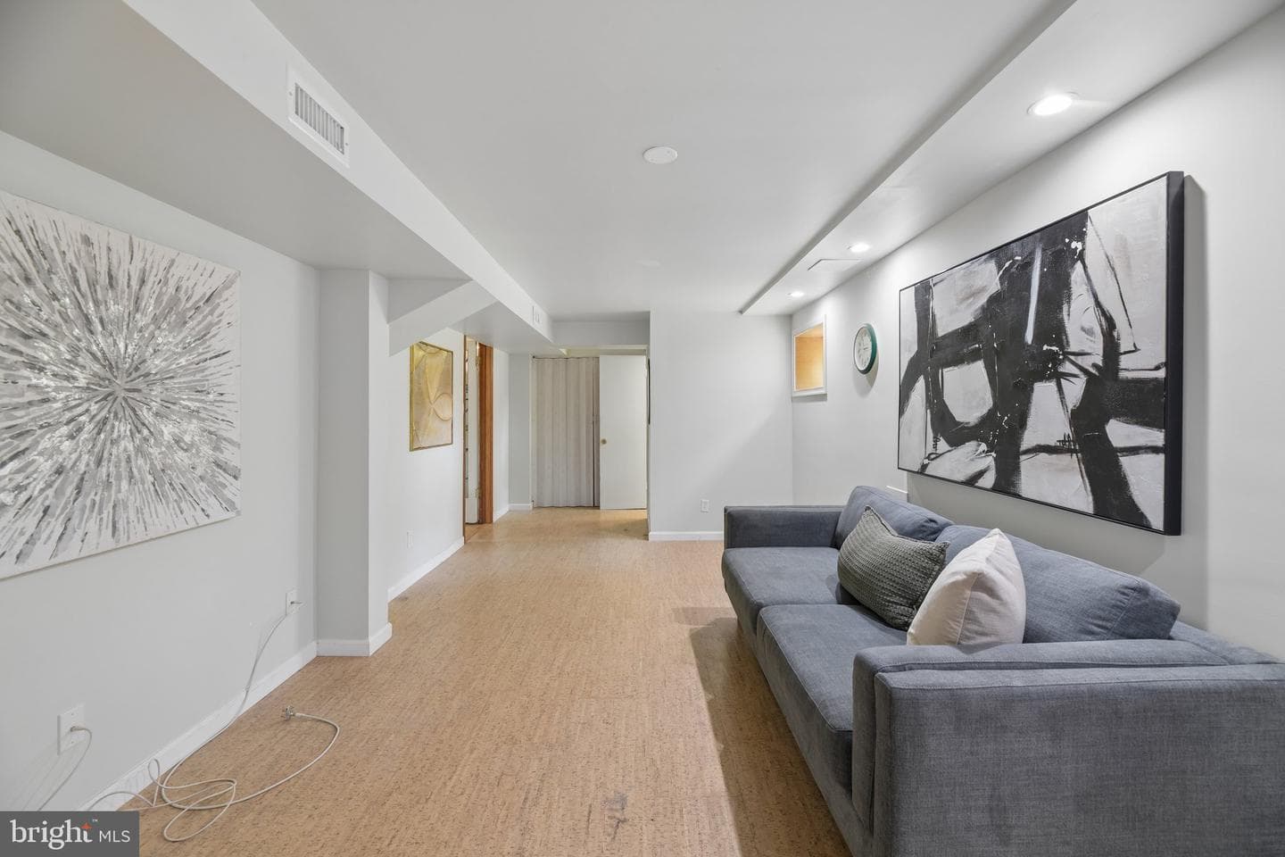4957 Regina Drive photo 36