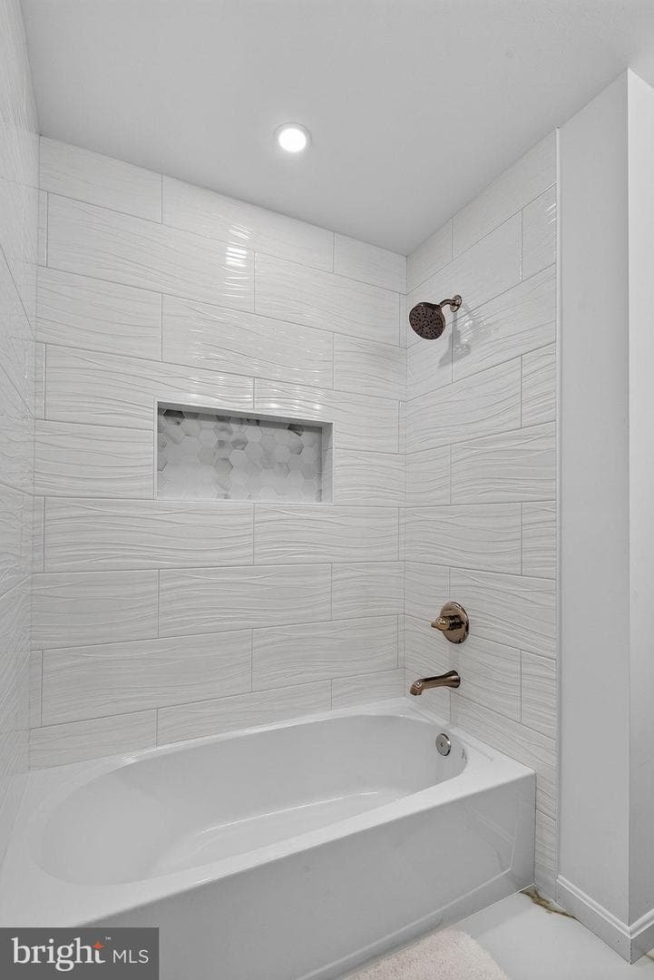 2511 Charlestown Lane photo 29