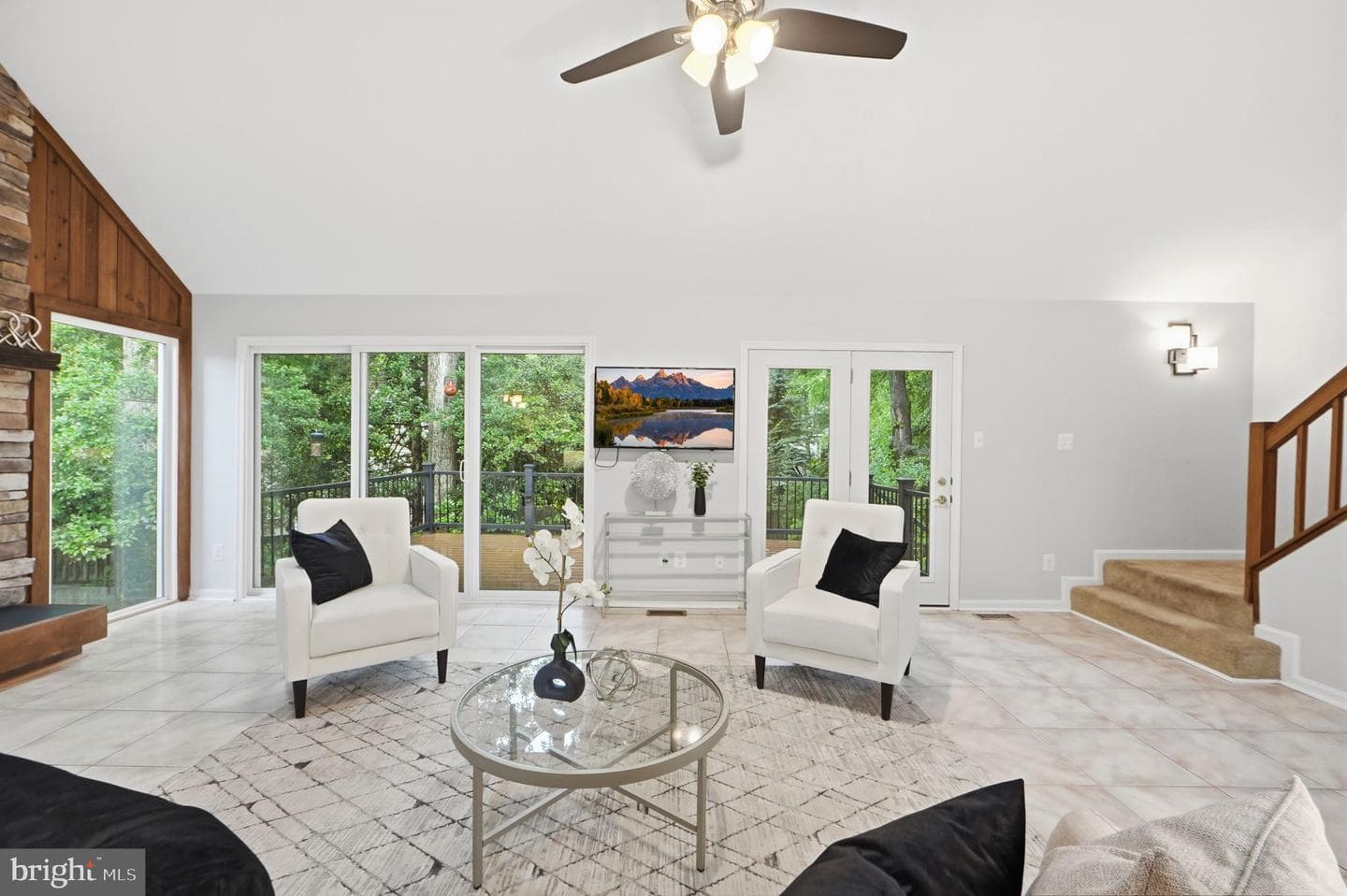 9625 Laurel Oak Place photo 14