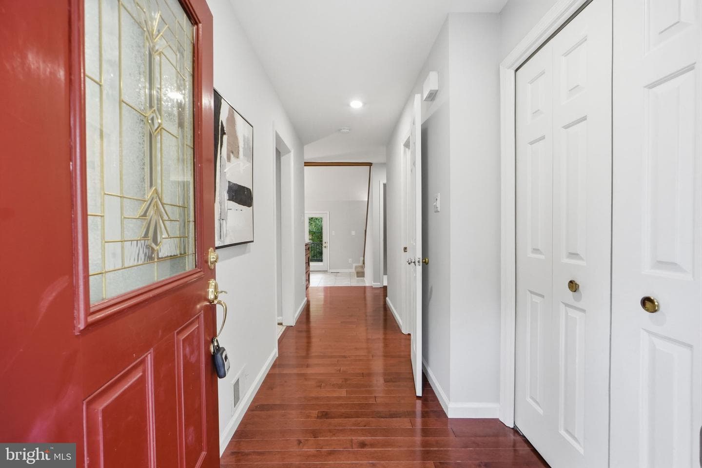 9625 Laurel Oak Place photo 3