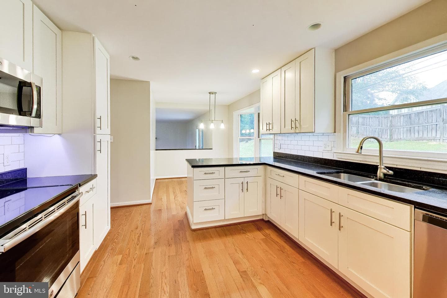 1018 Salt Meadow Lane photo 11