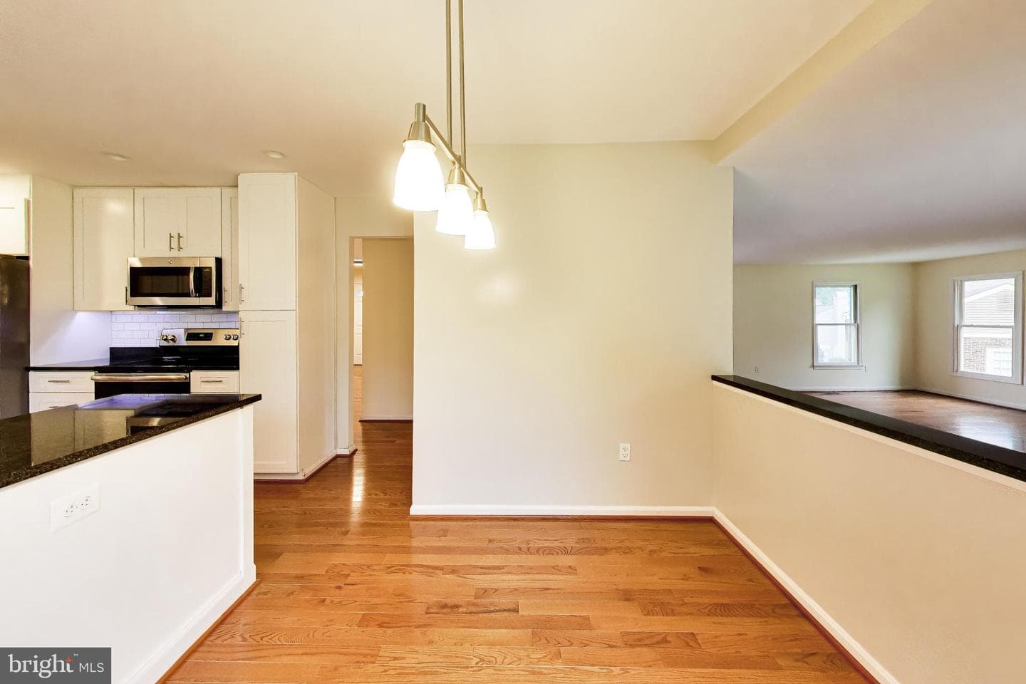 1018 Salt Meadow Lane photo 15