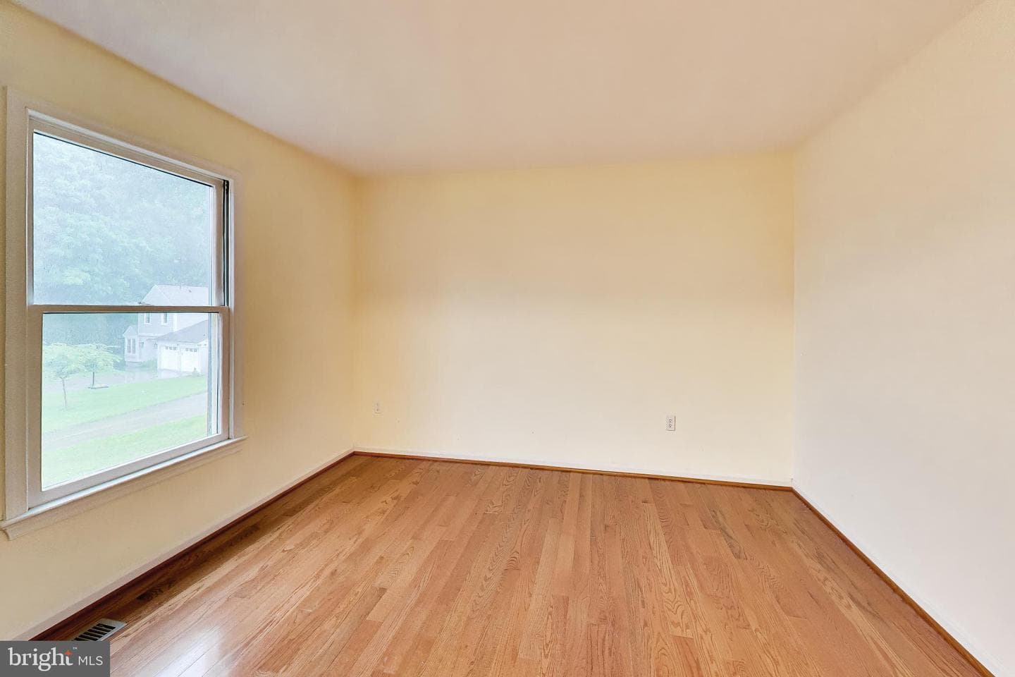 1018 Salt Meadow Lane photo 19