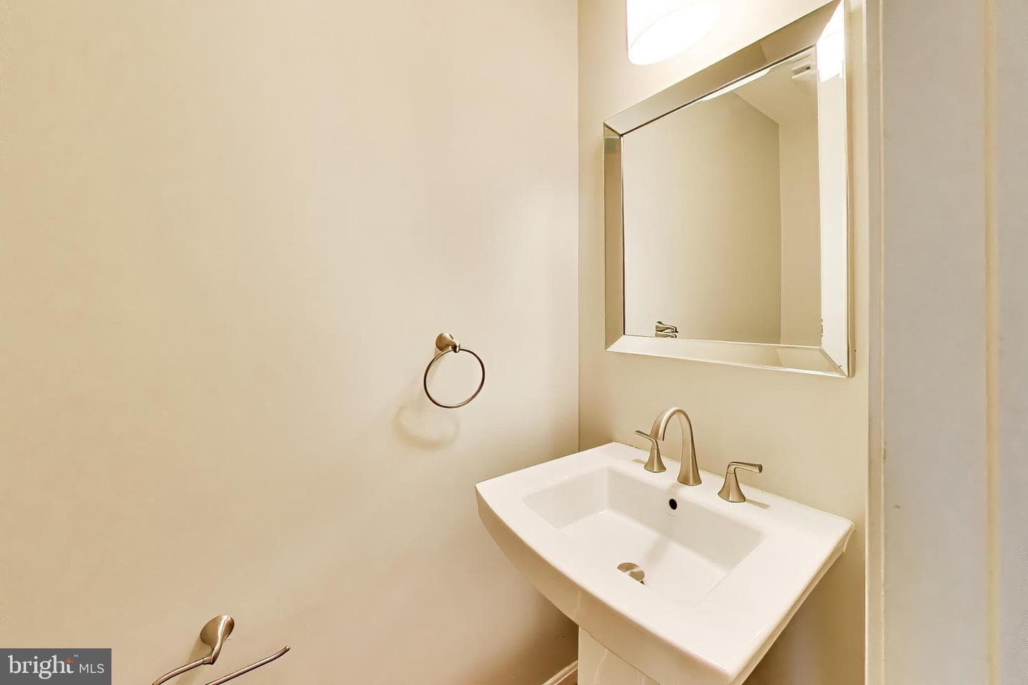 1018 Salt Meadow Lane photo 21