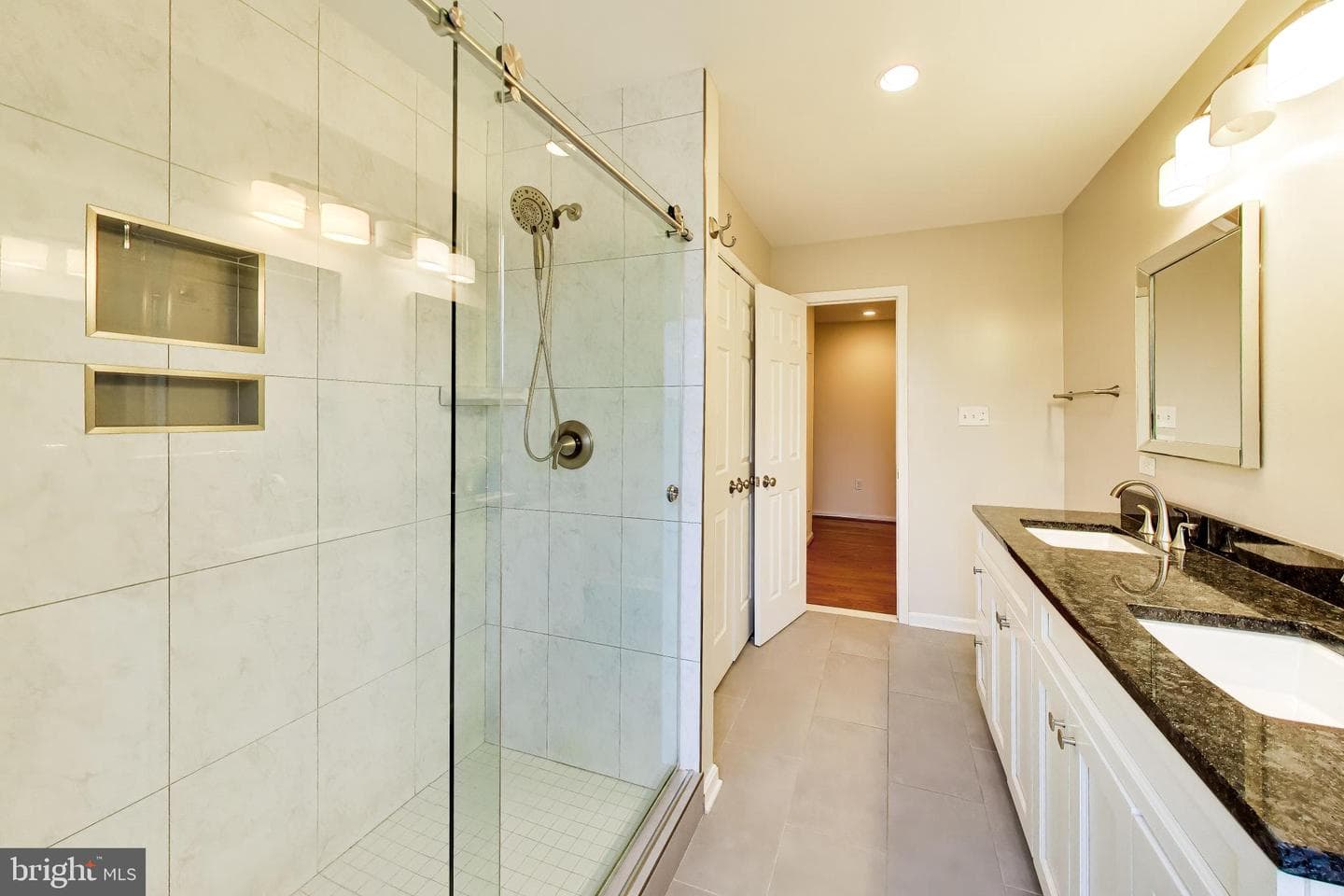 1018 Salt Meadow Lane photo 28