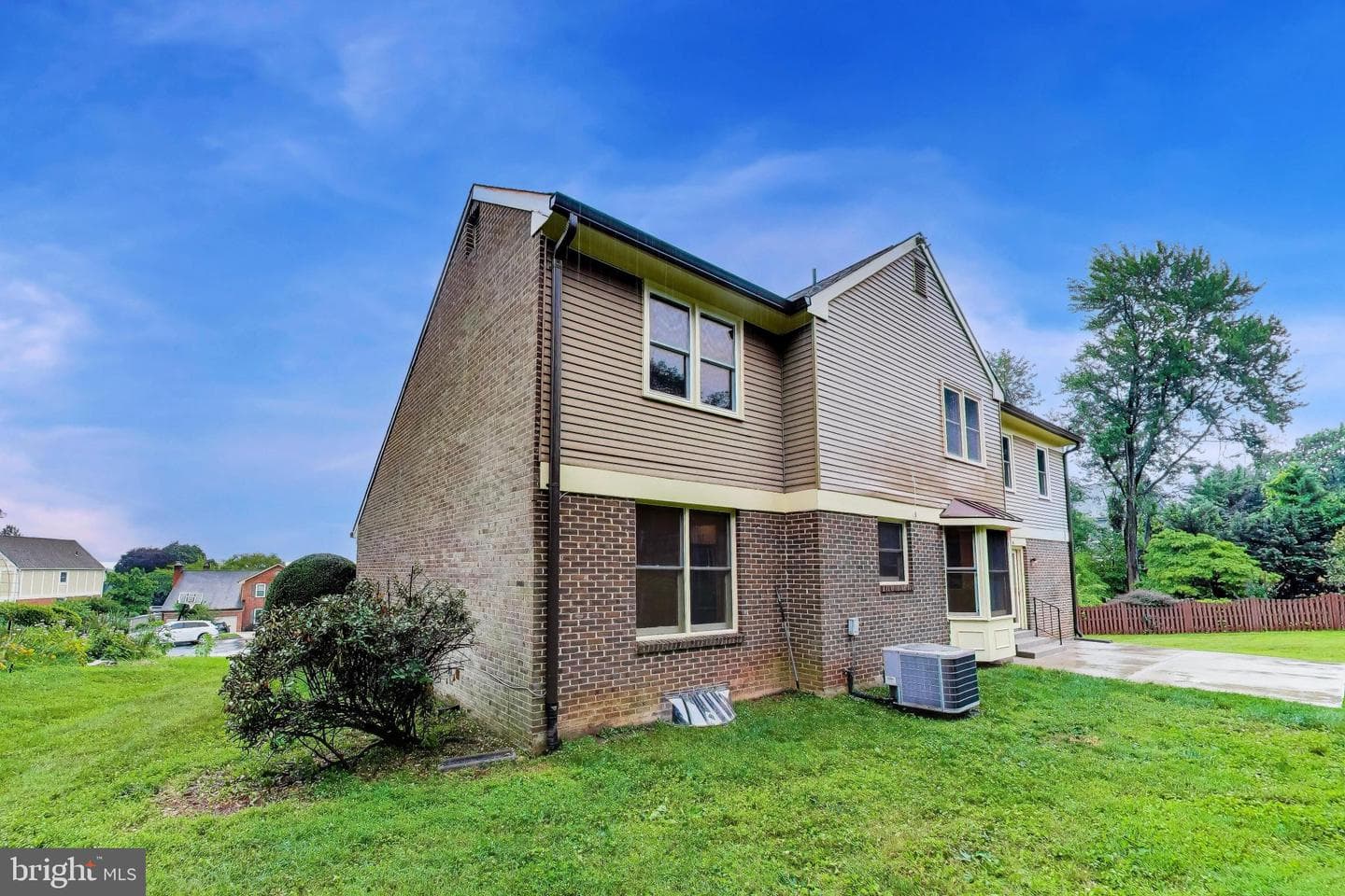 1018 Salt Meadow Lane photo 41
