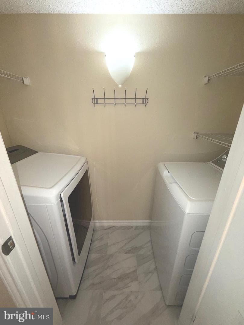 1534 Lincoln Way #204 photo 17