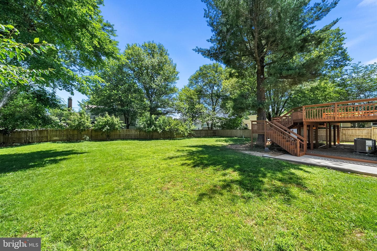 2851 Edgelea Road photo 66