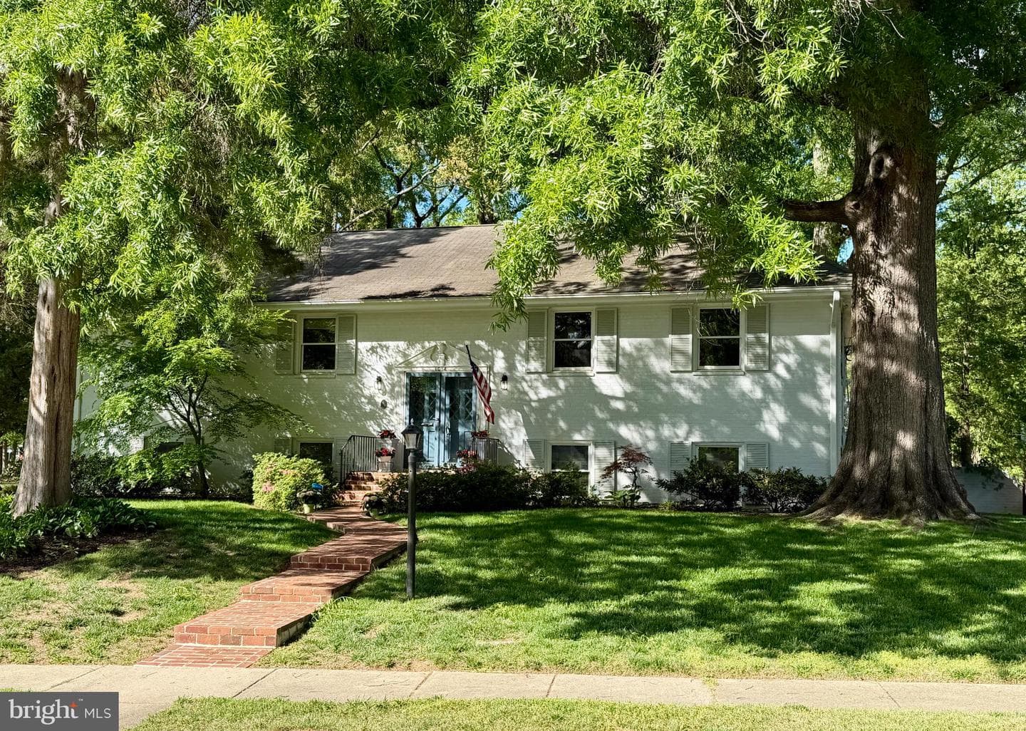 1014 Potomac Lane, Alexandria