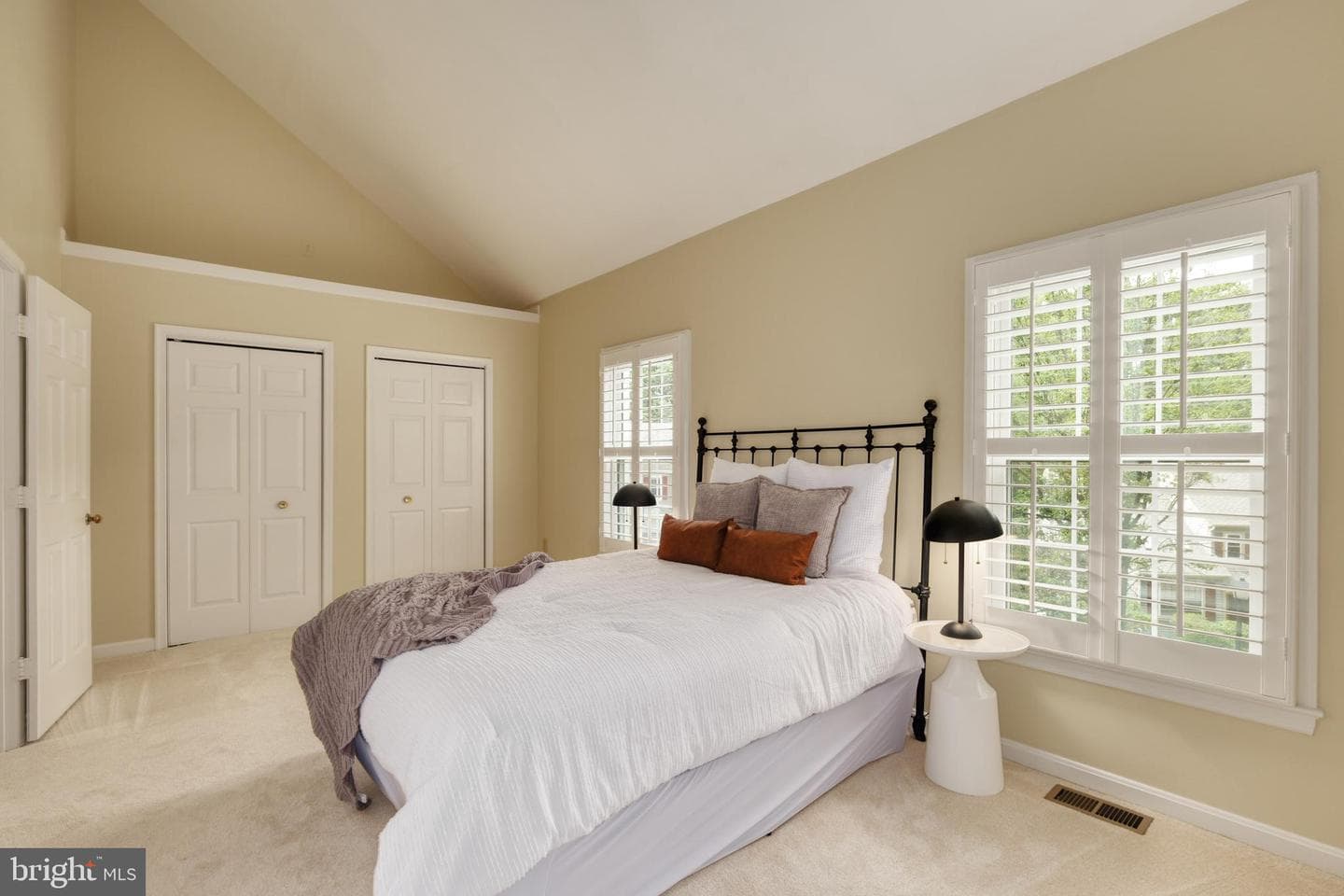 8174 Cliffview Avenue photo 25