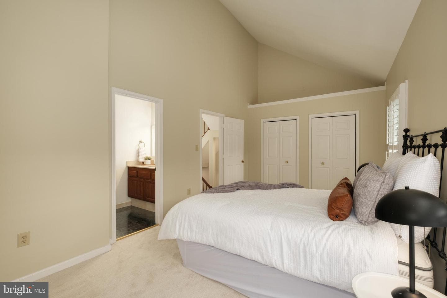 8174 Cliffview Avenue photo 26