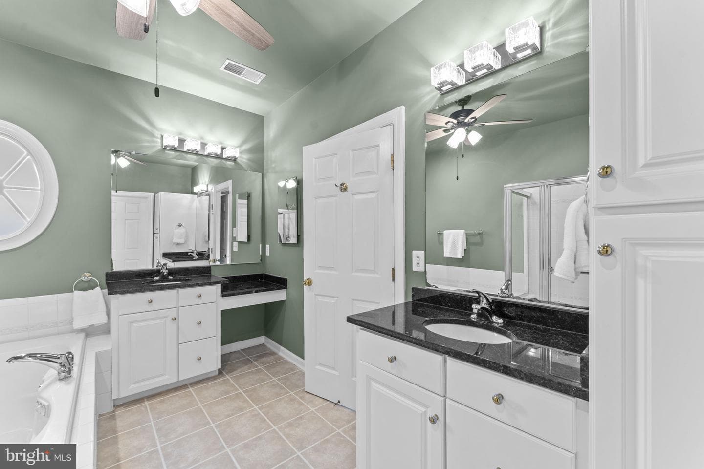 4076 Walnut Cove Circle photo 41
