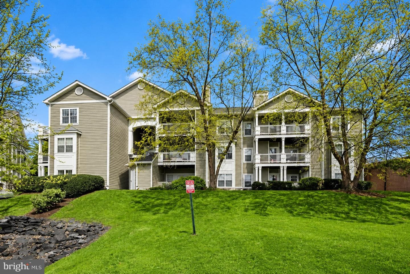 1708 Lake Shore Crest Drive #24 photo 25
