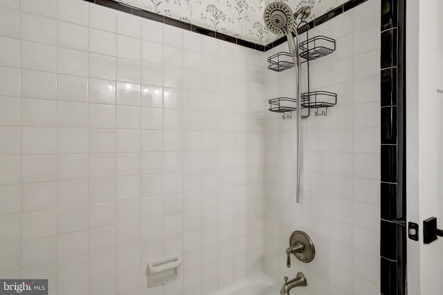 7505 Hogarth Street photo 27