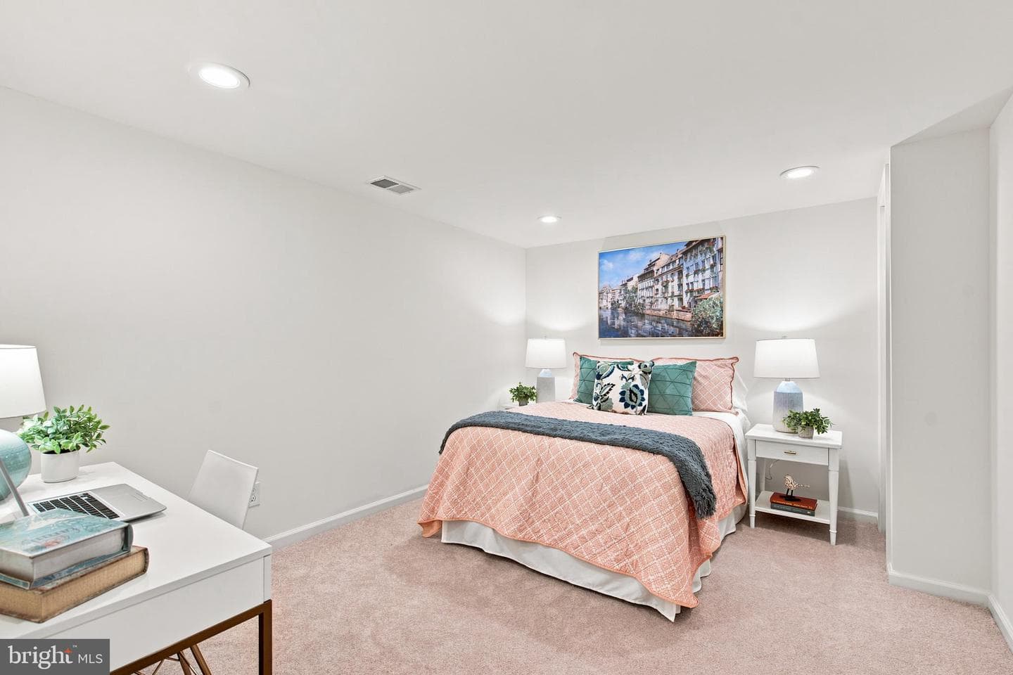 5301 Pommeroy Drive photo 33