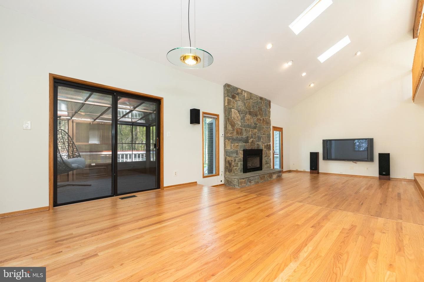513 Springvale Road photo 29