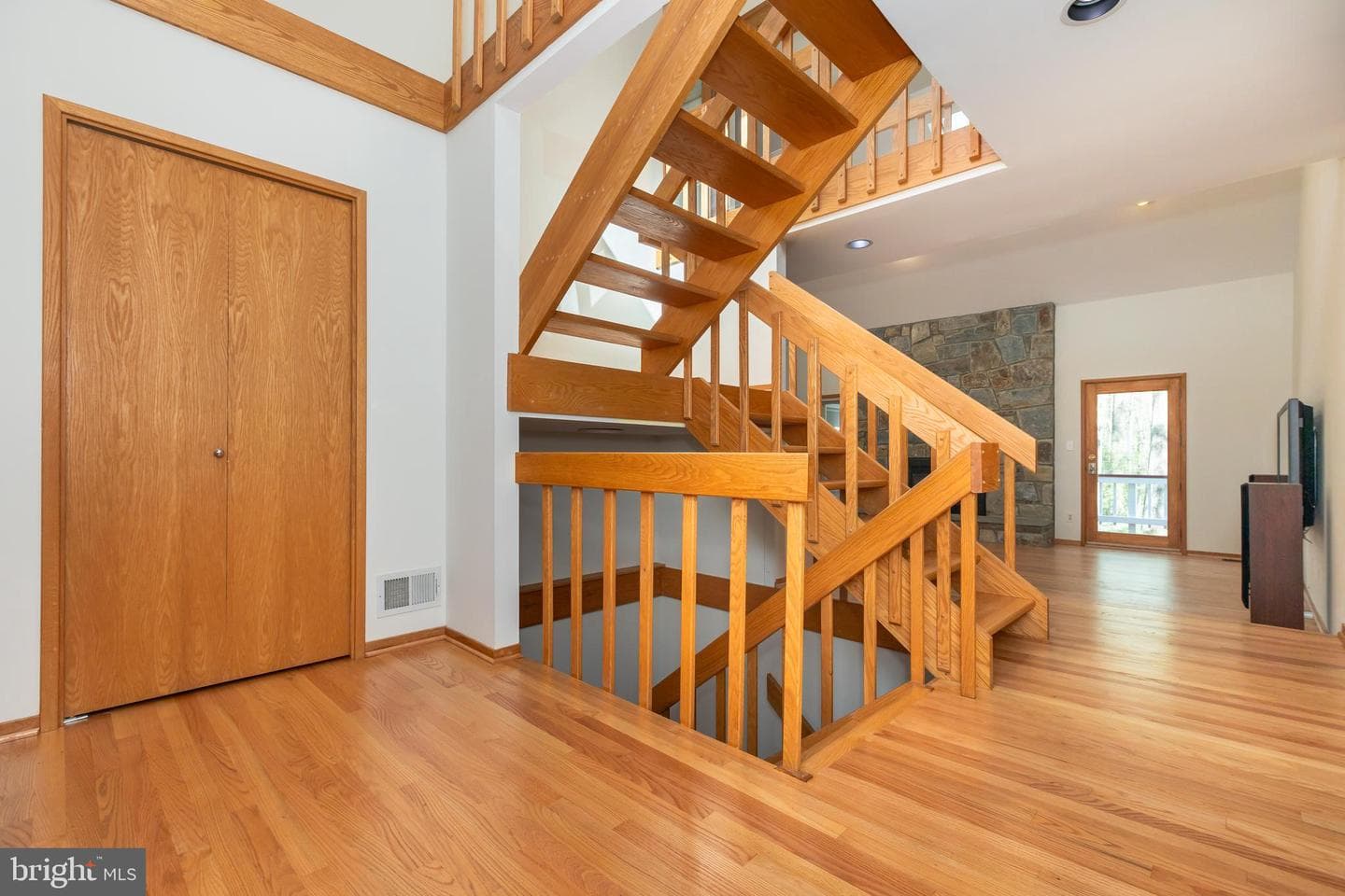 513 Springvale Road photo 32