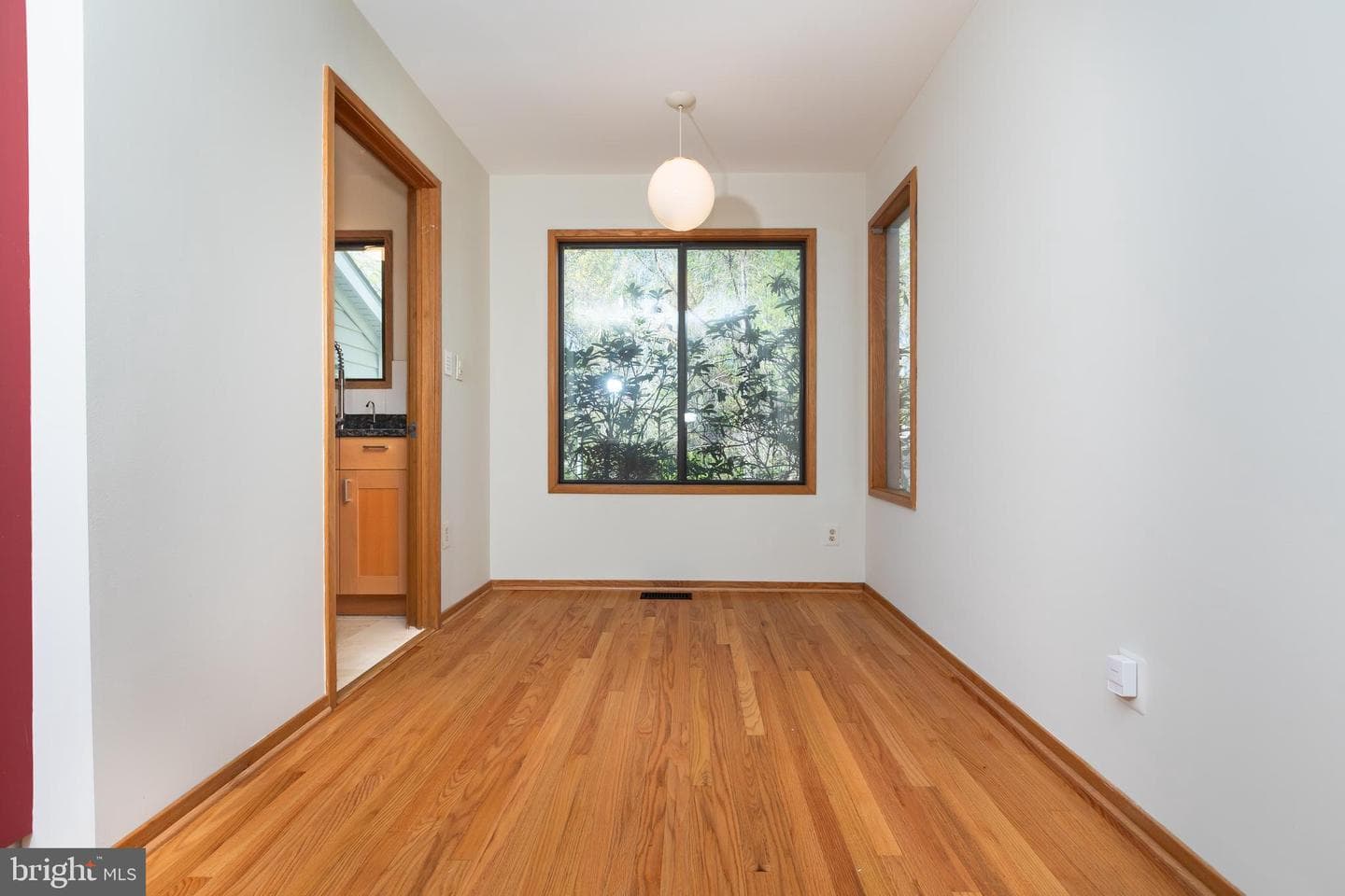 513 Springvale Road photo 34