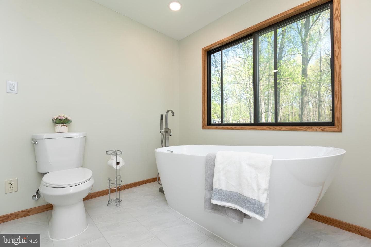513 Springvale Road photo 45