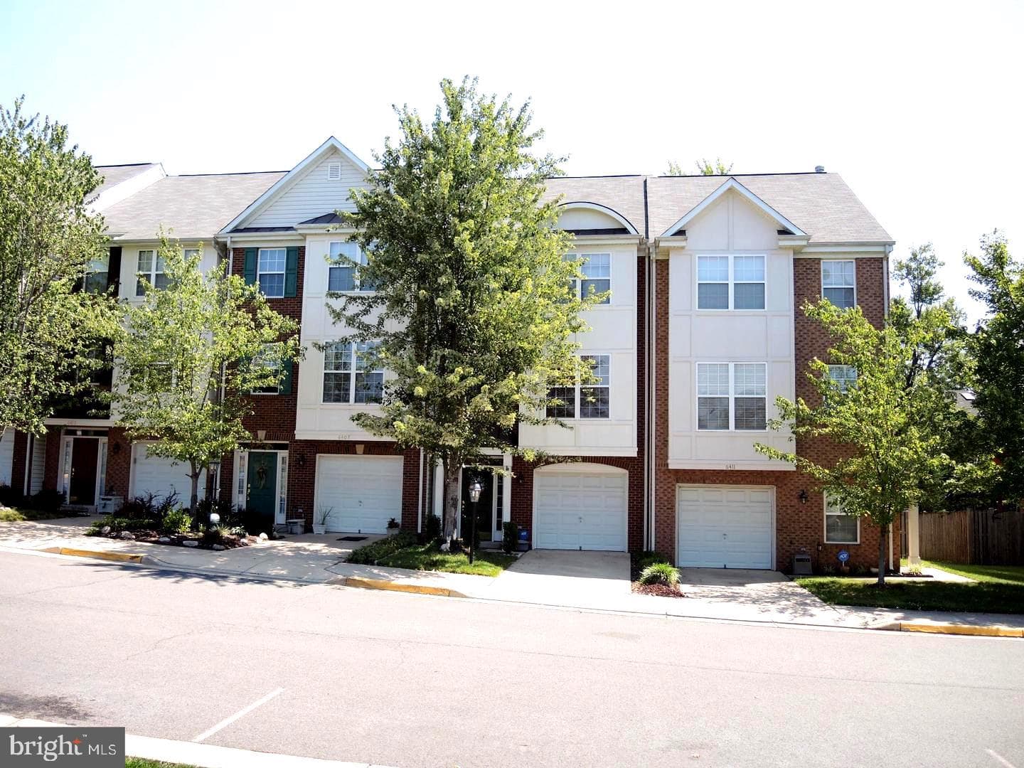 6409 Nice Place, Alexandria