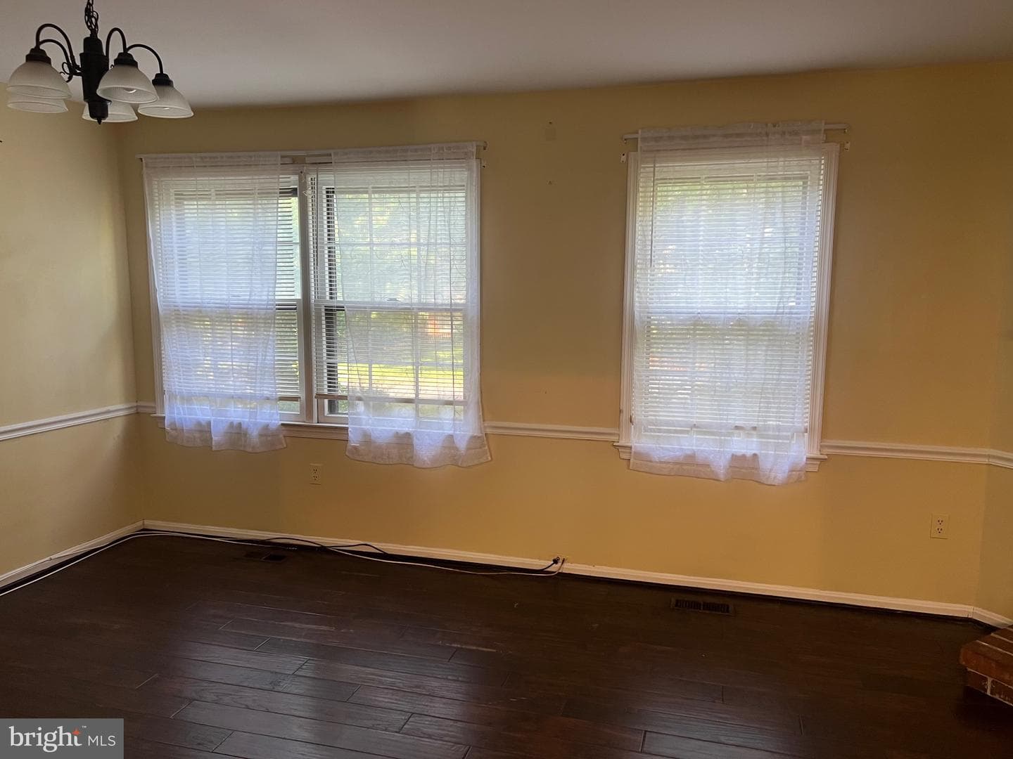 367 Linden Court photo 3