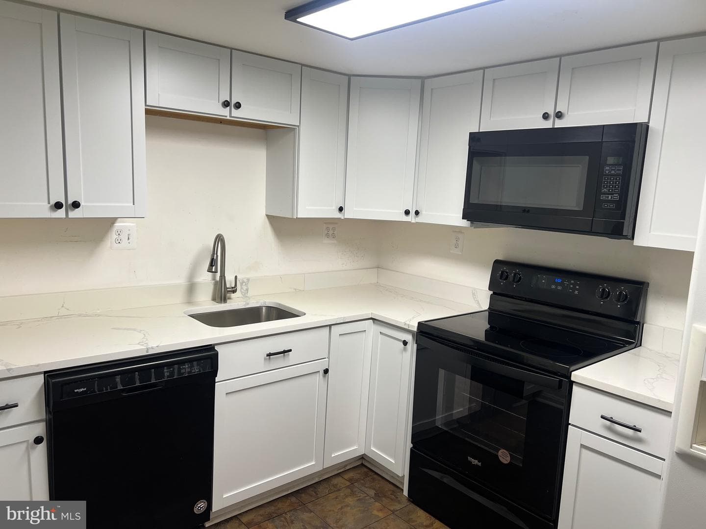 367 Linden Court photo 5