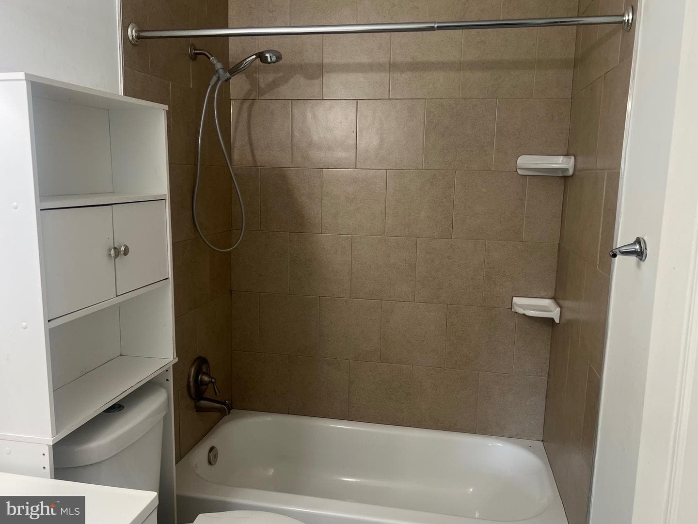 367 Linden Court photo 7