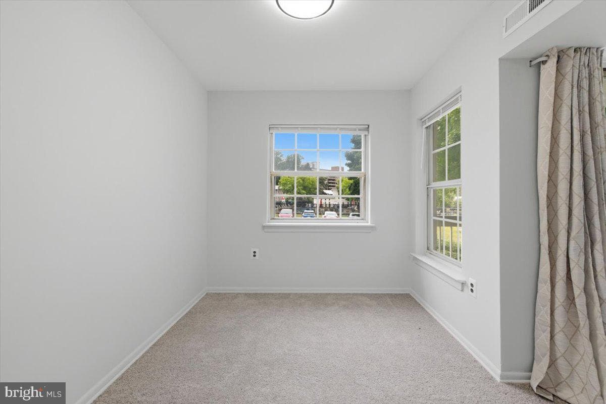 1923 Wilson Lane #201 photo 10