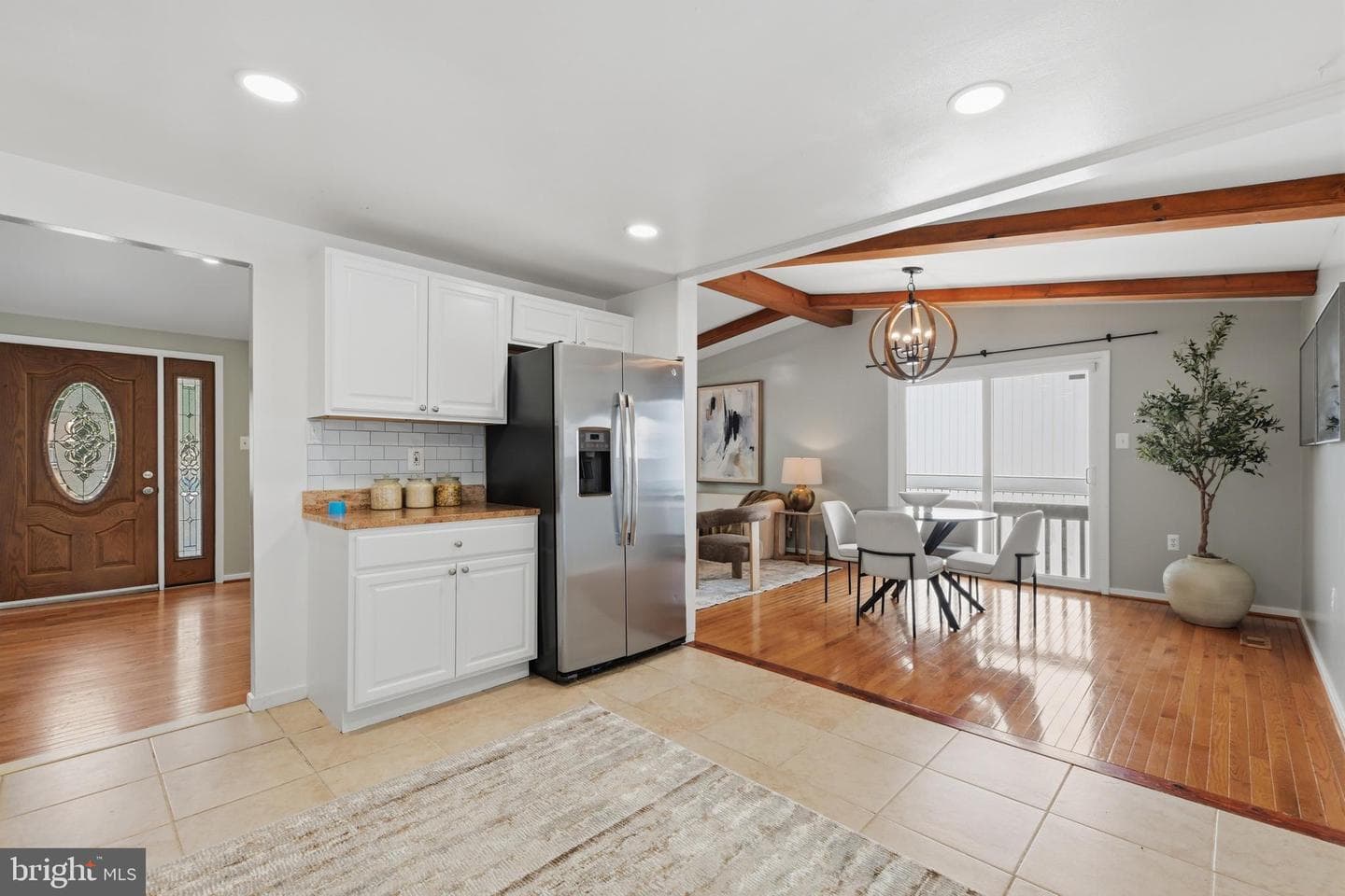 2240 Sanibel Drive photo 10