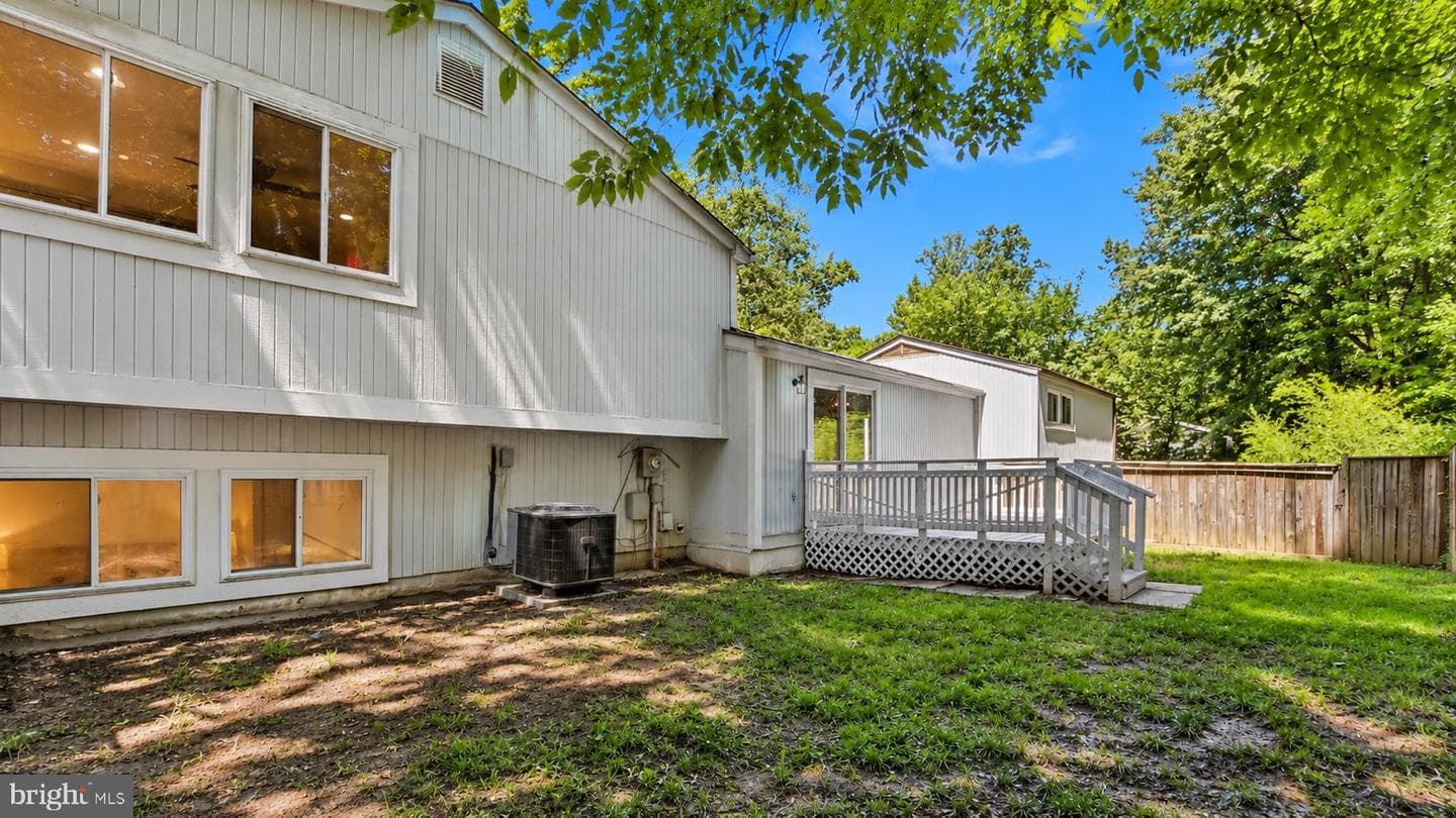 2240 Sanibel Drive photo 39