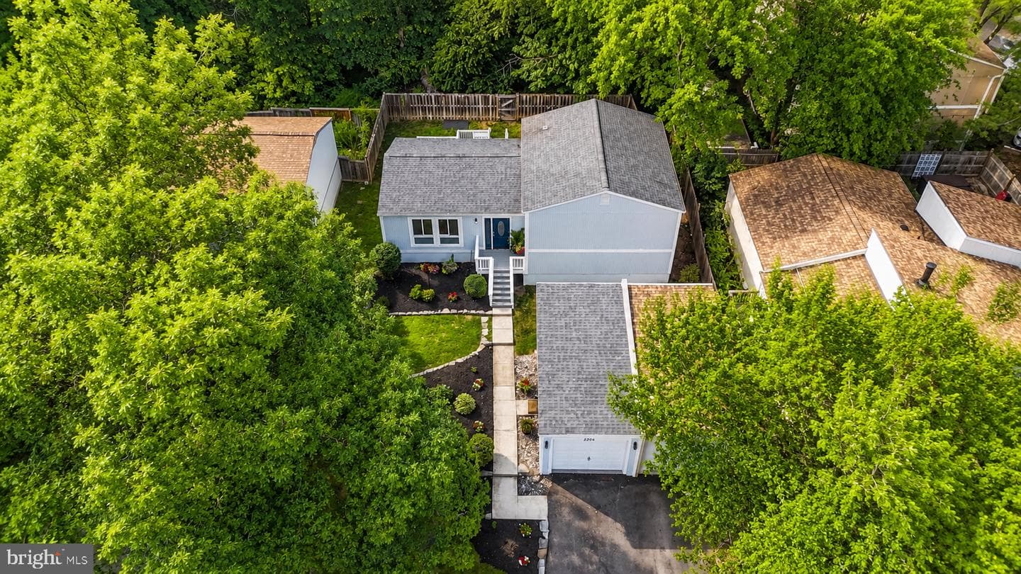 2240 Sanibel Drive photo 43