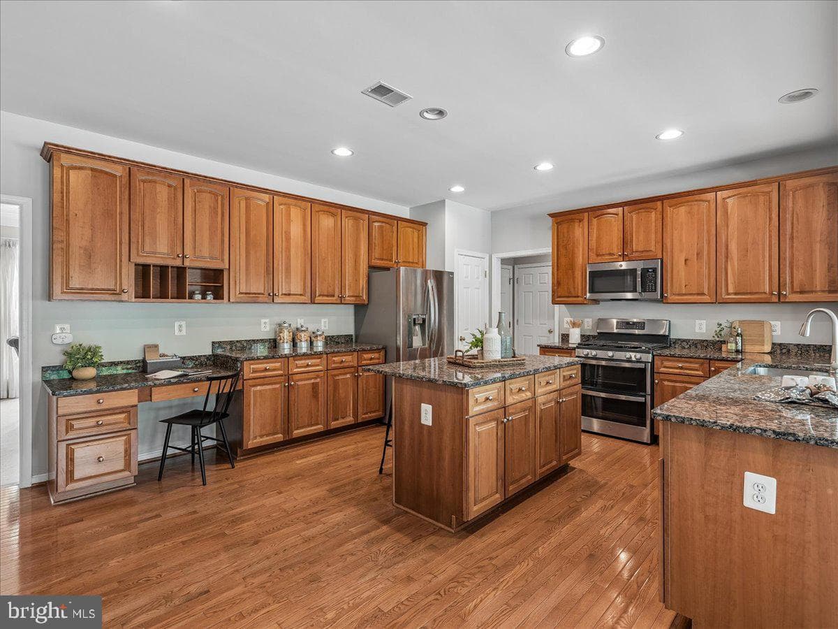 8204 Paper Birch Drive photo 6