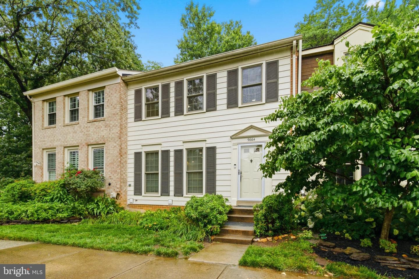 9664 Masterworks Drive photo 3