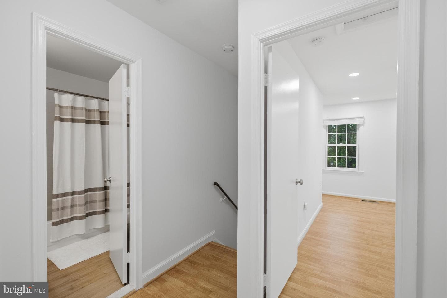9664 Masterworks Drive photo 32