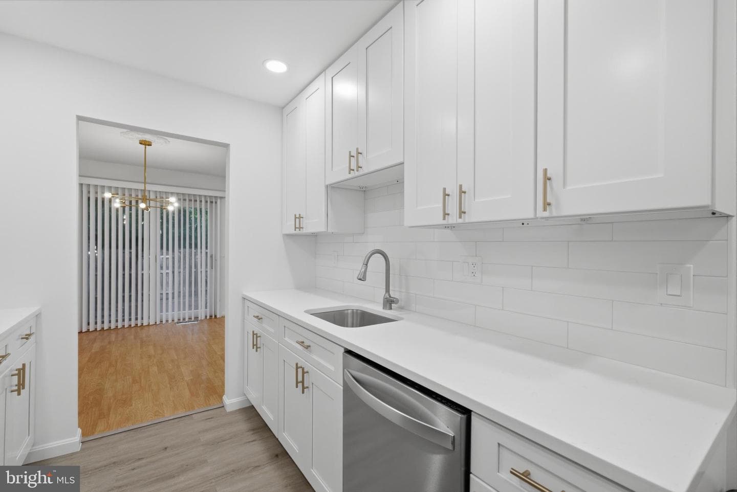 9664 Masterworks Drive photo 9