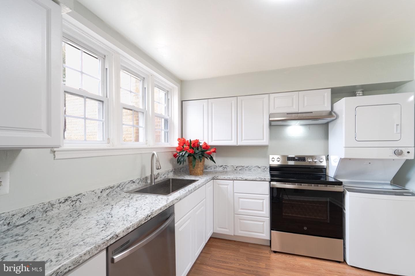 14421 Saguaro Place photo 13