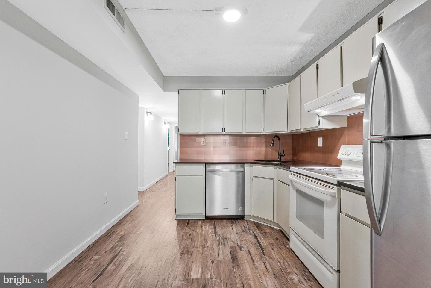 2210 Springwood Drive #107 photo 13