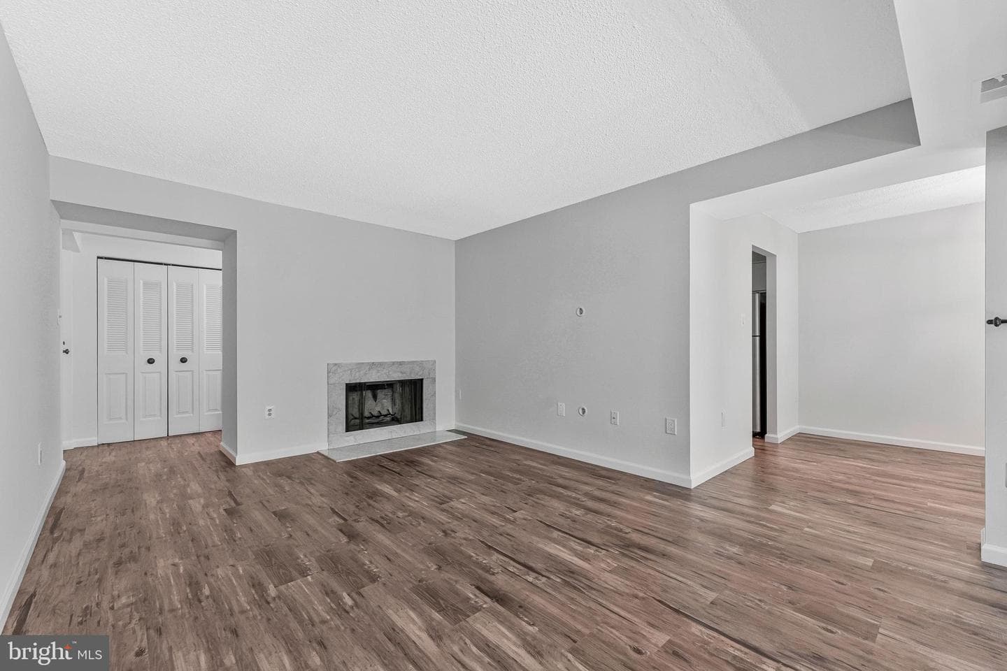 2210 Springwood Drive #107 photo 8