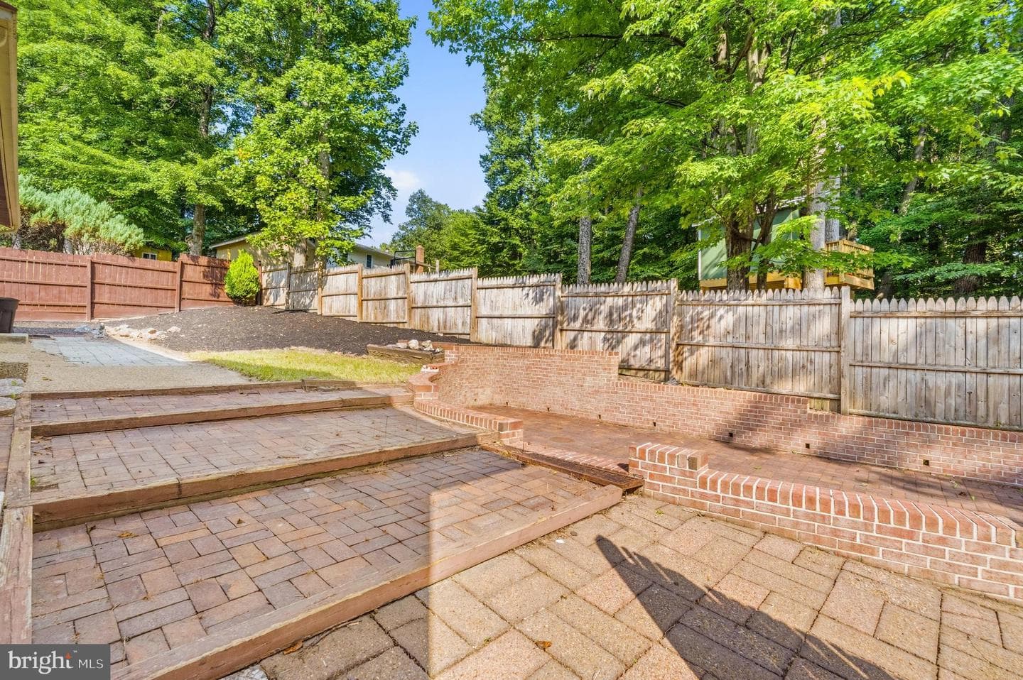 7233 Ashview Drive photo 33