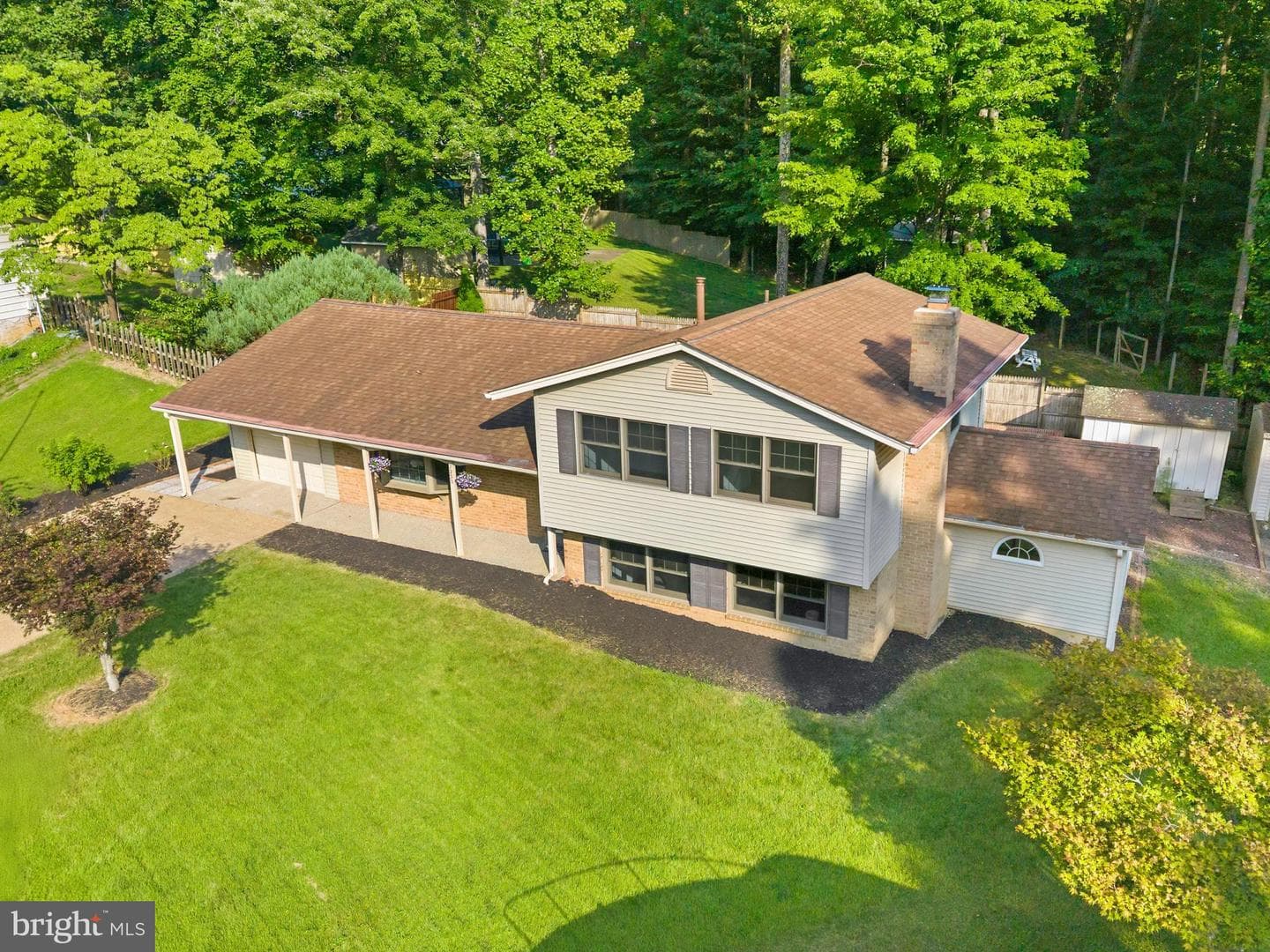 7233 Ashview Drive photo 39