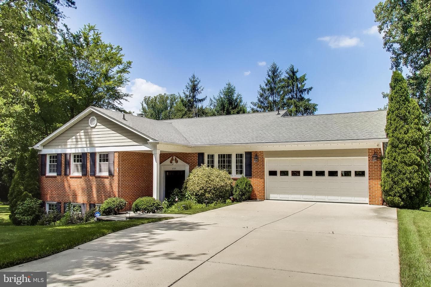 3300 Clearwood Court, Falls Church