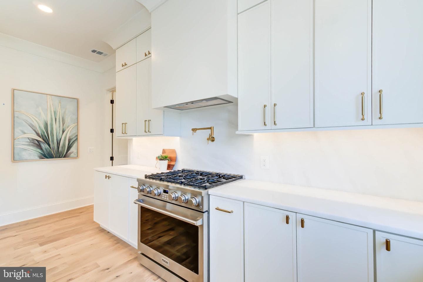 7102 Alger Road photo 5