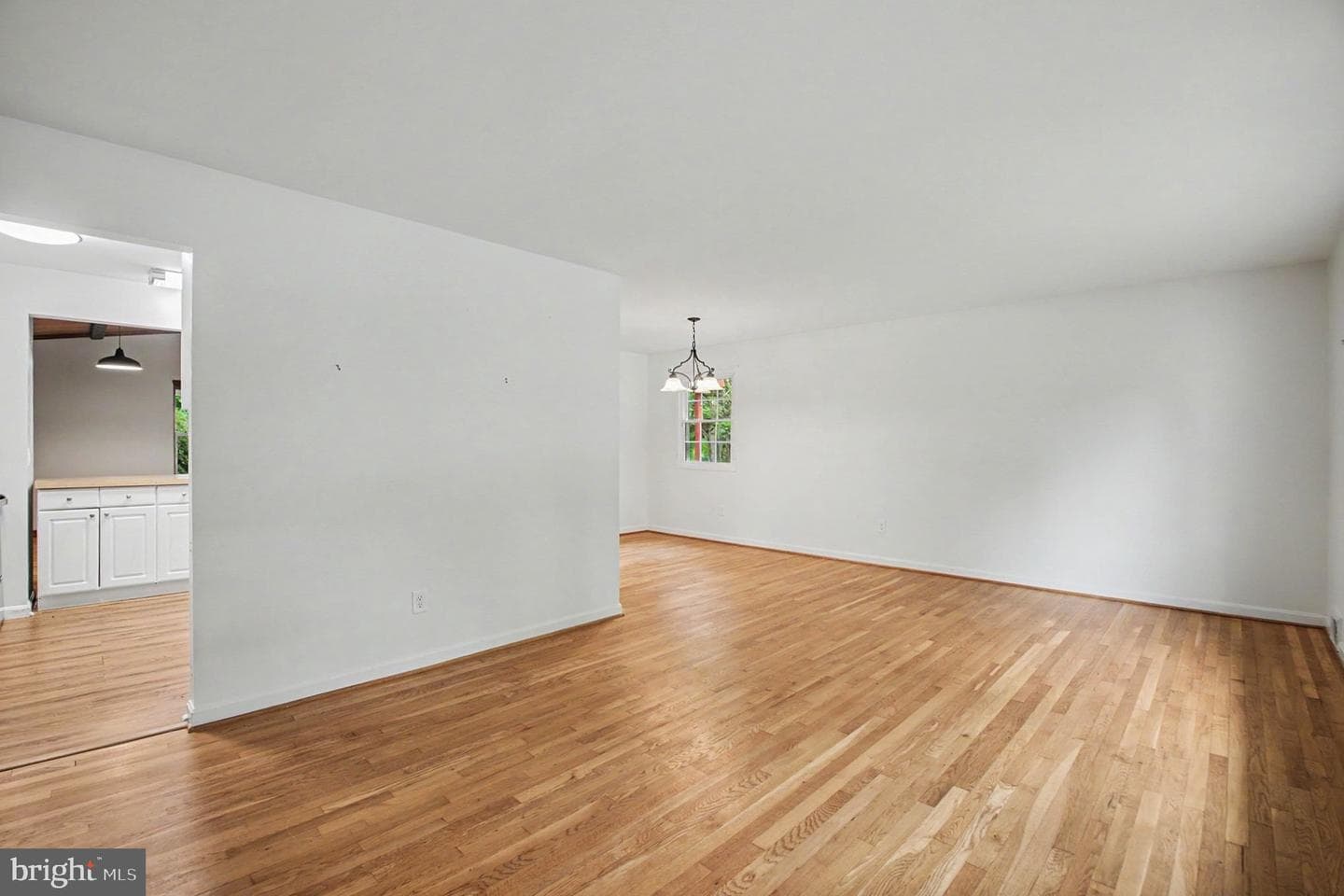 6303 Bardu Avenue photo 5