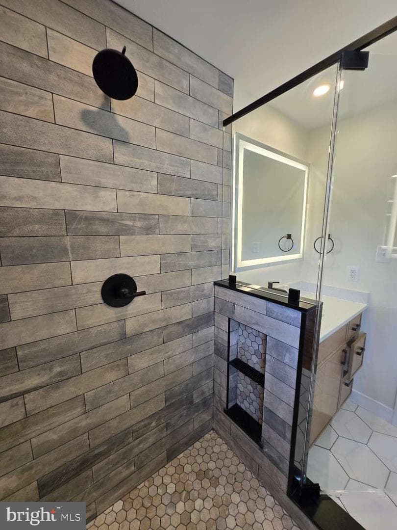 2949 Rosemary Lane photo 9