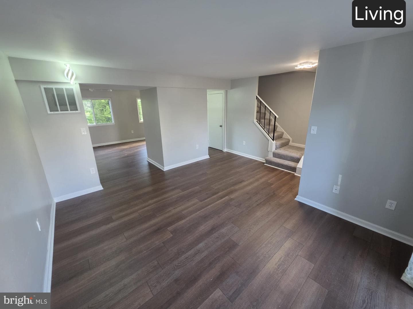1016 Saber Lane photo 5