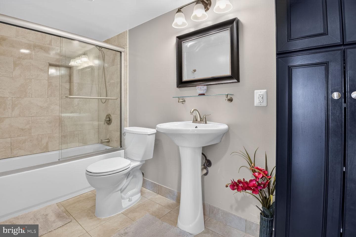 8350 Greensboro Drive #1009 photo 12
