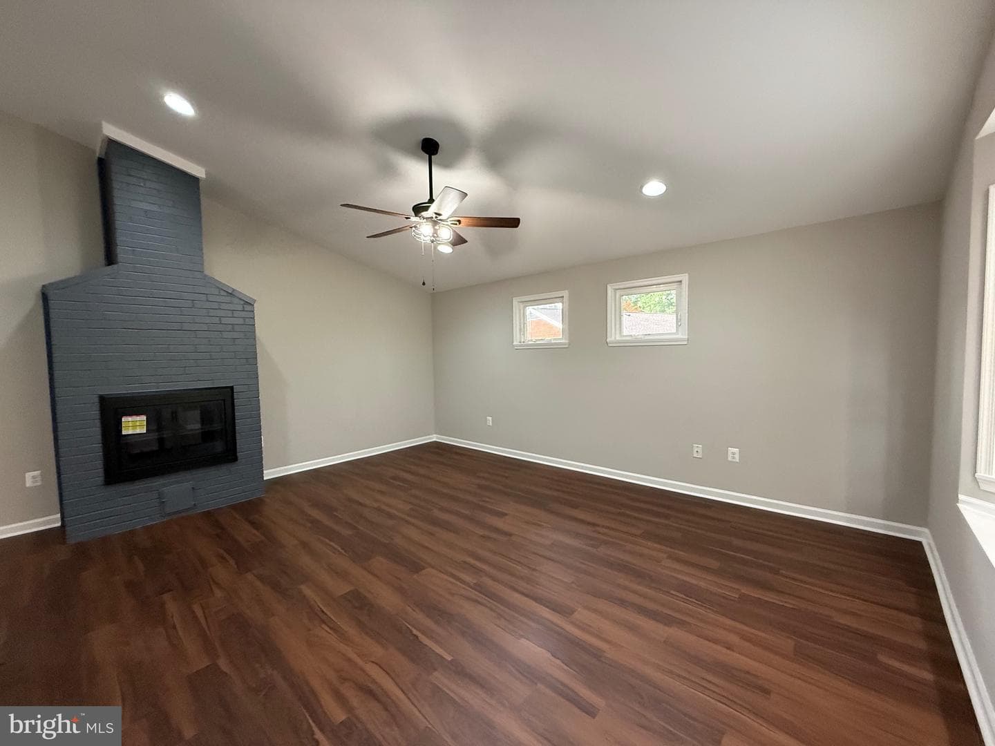 7412 Axton Street photo 32