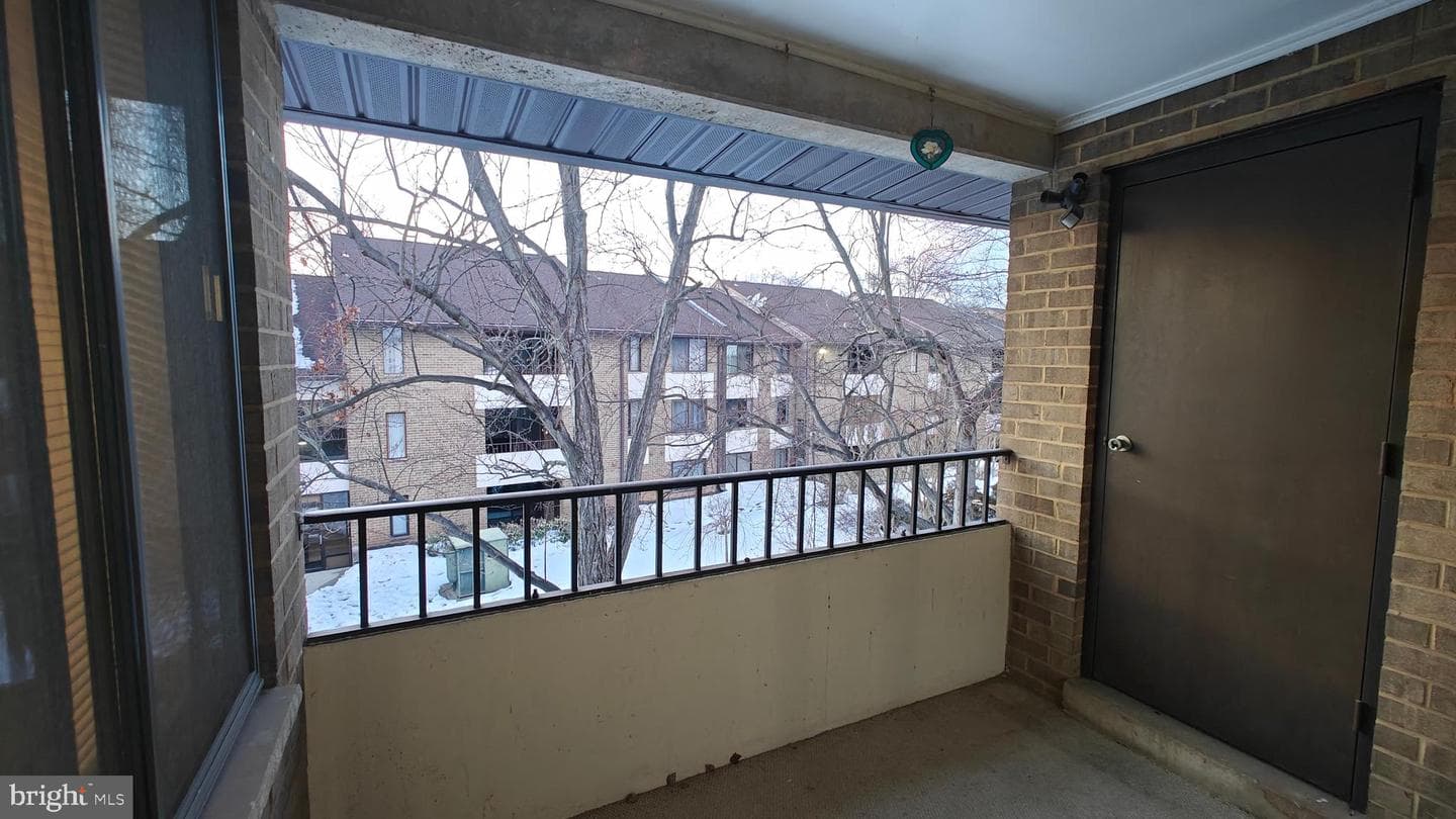 503 Florida Avenue #203 photo 24